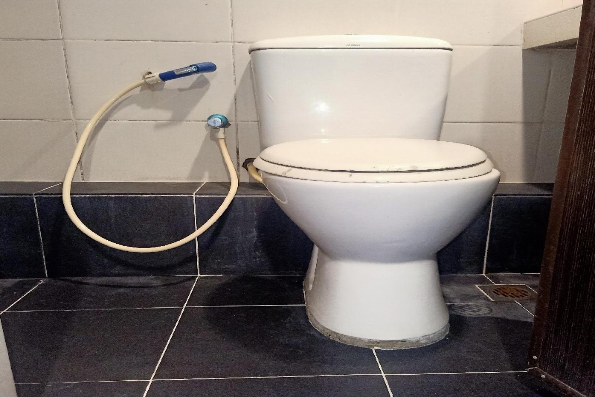 Oyo 90411 Perdana Hotel לבואן מראה חיצוני תמונה